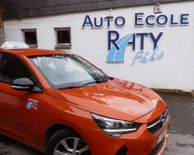 Voiture auto-école Raty pour le permis B